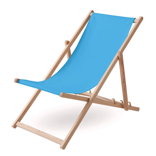 Beach chair in wood