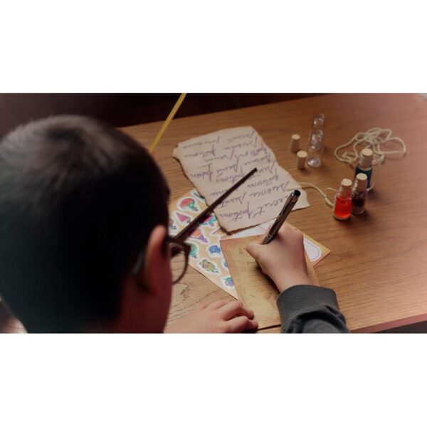 Mystery Potions Kit II. Educational kit supplied with a kraft paper gift bag (100 g/m²)