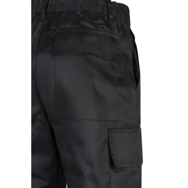 VL AINE. Multi-pocket twill trousers (190g/m²), in cotton (20%) and polyester (80%)