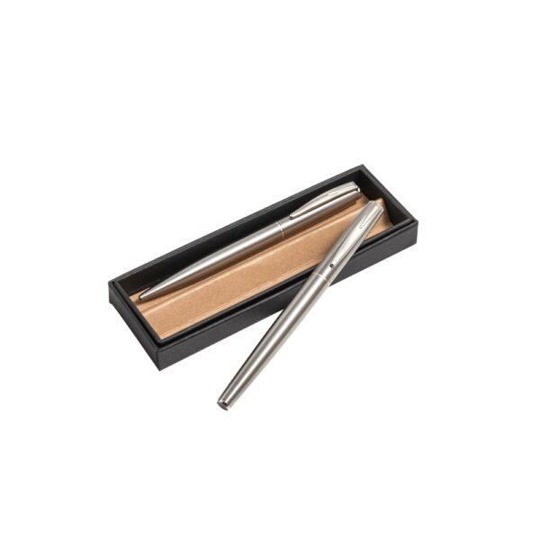 ELLA. Roller and ballpoint pen set with stainless steel body (53% rSS) with clip