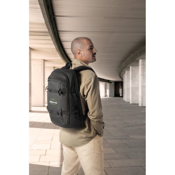 92363_amb KAMPALA. Laptop backpack in 900D, high-density recycled polyester, with water-resistant coating and 210D recycled polyester lining 17'3"