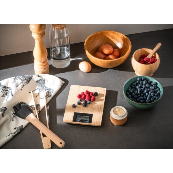 94312_amb HEISENBERG. Bamboo digital kitchen scale