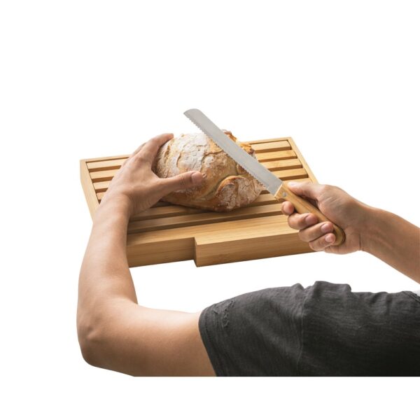 PASSARD. Bread board in bamboo with stainless steel knife