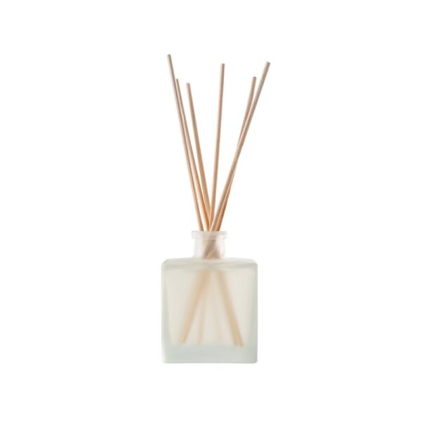 YEUN. Diffuser sticks in glass bottle