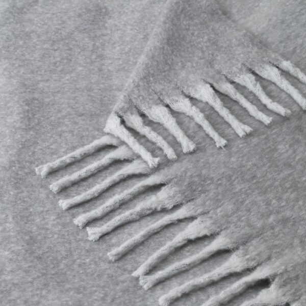 99166_113-e COMFY. Blanket in recycled polyester (100% rPET) (300 g/m²), with a mohair feel