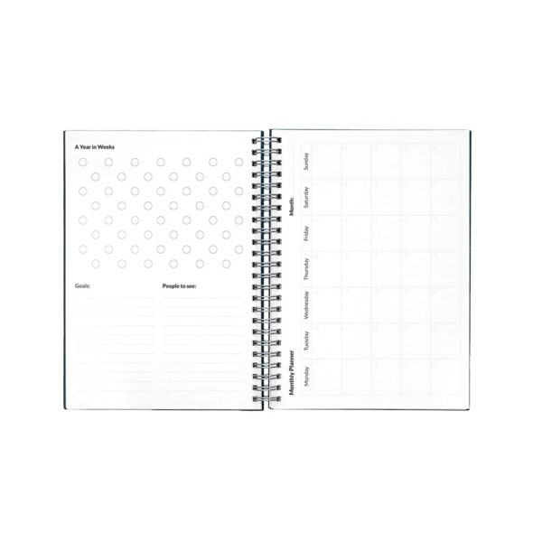 STARTER KIT INFINITE PLANNER A5. Set includes an A5"infinite Diary", cleaning kit, marker and marker holder