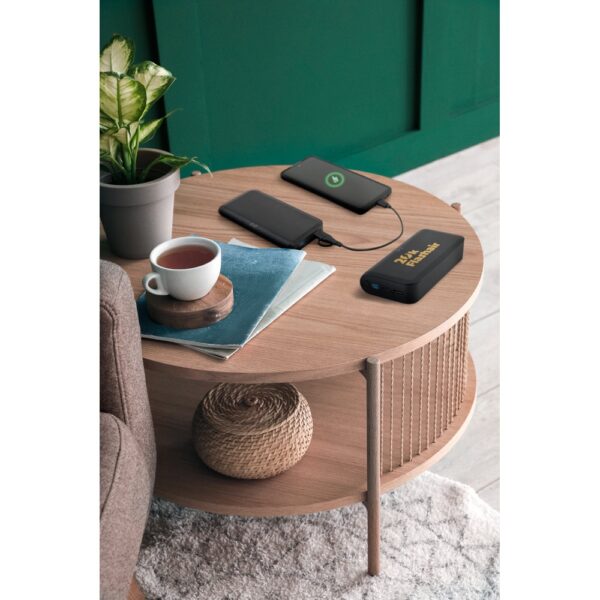 BECKER 20. 20.000 mAh power bank in recycled ABS (100% rABS) with 15W superfast wireless charger