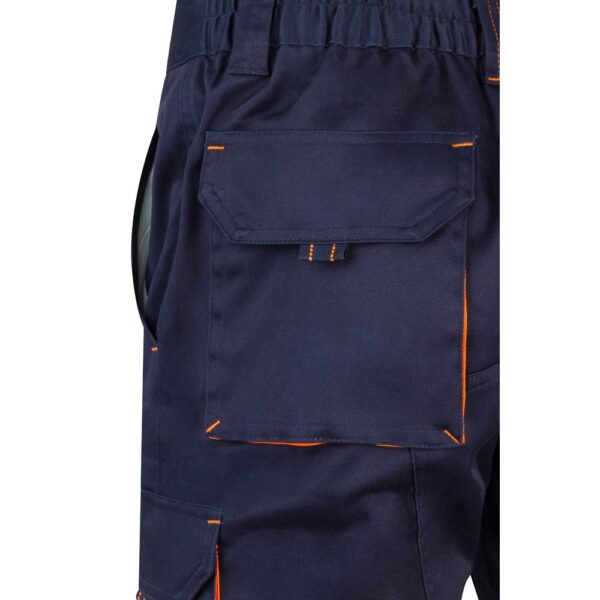 36018_214-f VL HEMERA. Two-tone, multi-pocket stretch Bermuda shorts (240g/m²), in cotton (46%), EME (38%) and polyester (16%)