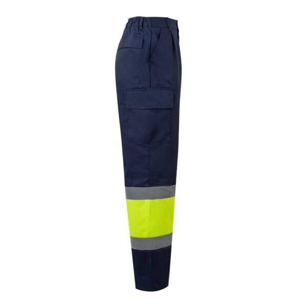 36138_204-d VL ARTEMIS. Two-tone trousers, in twill (190g/m²), cotton (20%) and polyester (80%)