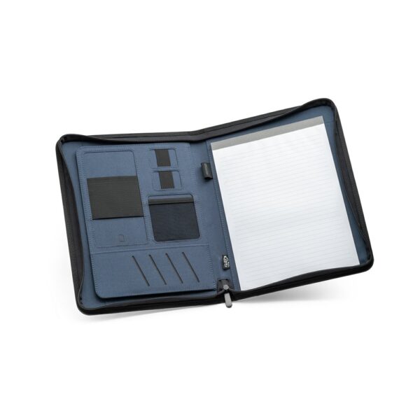 93579_104-c EMERGE FOLDER. A4 folder in recycled polyester (100% rPET) 300D with zipper