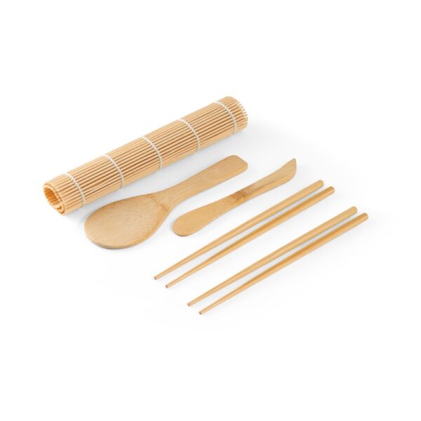 94314_160 MORIMOTO. Sushi set in bamboo