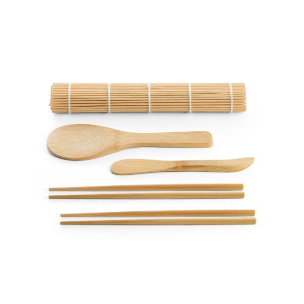 94314_160-c MORIMOTO. Sushi set in bamboo