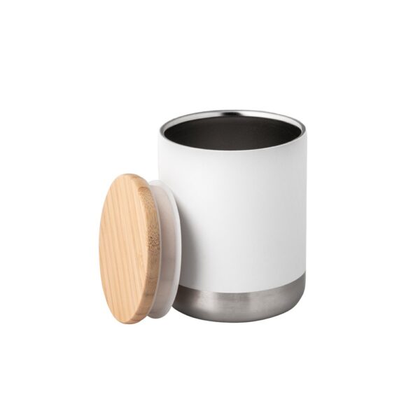 NORRE TUMBLER. Double wall stainless steel (36% recycled) vacuum cup 370 mL