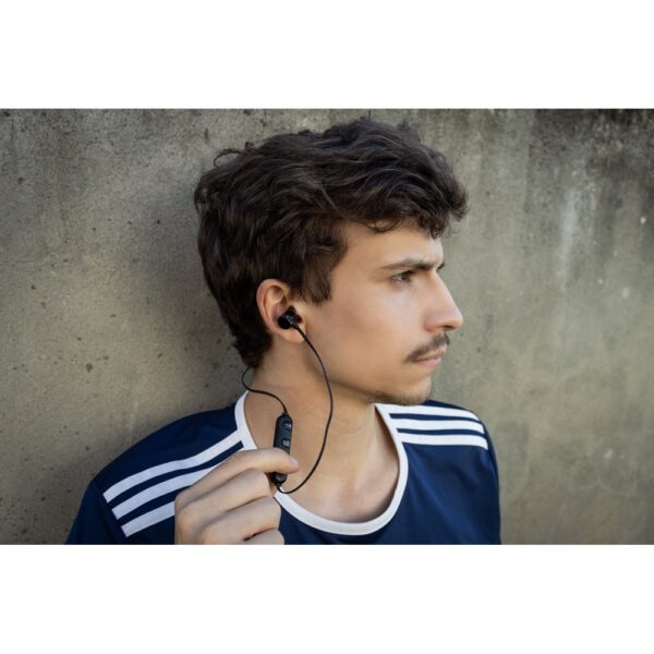 97913_amb OTTO. Wireless magnetic earphones with 3 hours of battery life on recycled ABS (100% rABS)