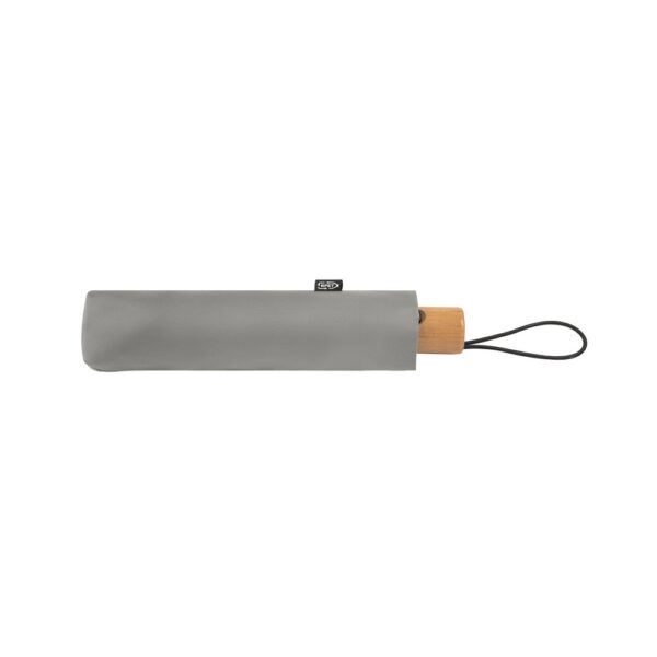 RIVER. Telescopic umbrella in 190T recycled polyester (100% rPET) pongee with automatic opening and closing