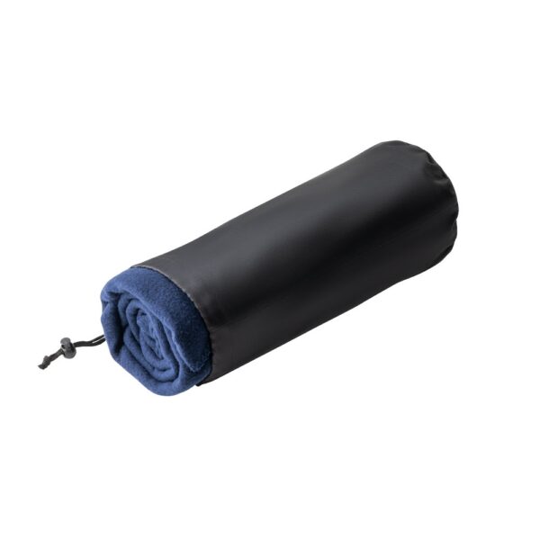 99079_104-pouch GALLIOT. Polar blanket (180 g/m²) in recycled polyester (100% rPET)